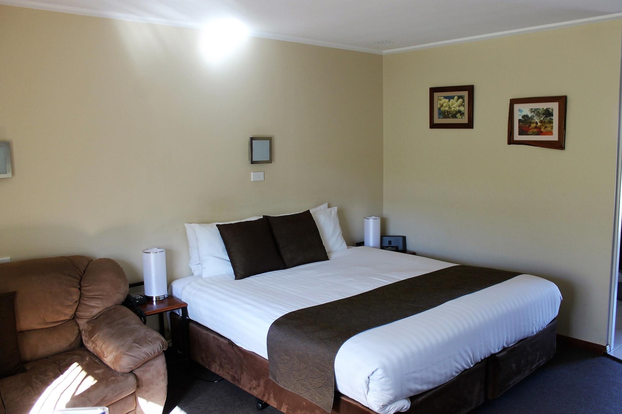 Hospitality Geraldton Surestay Collection By Best Western Exterior photo