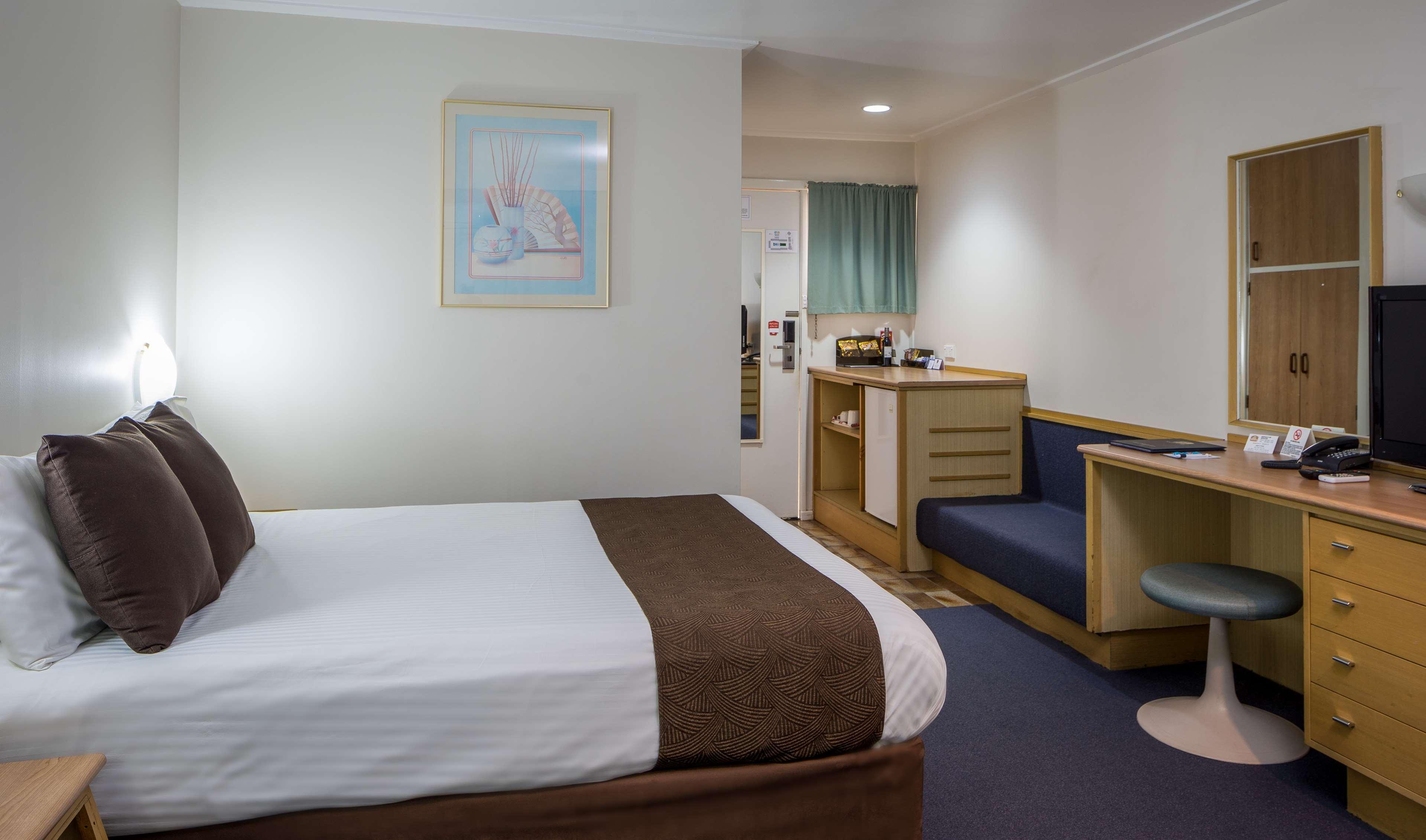 Hospitality Geraldton Surestay Collection By Best Western Exterior photo