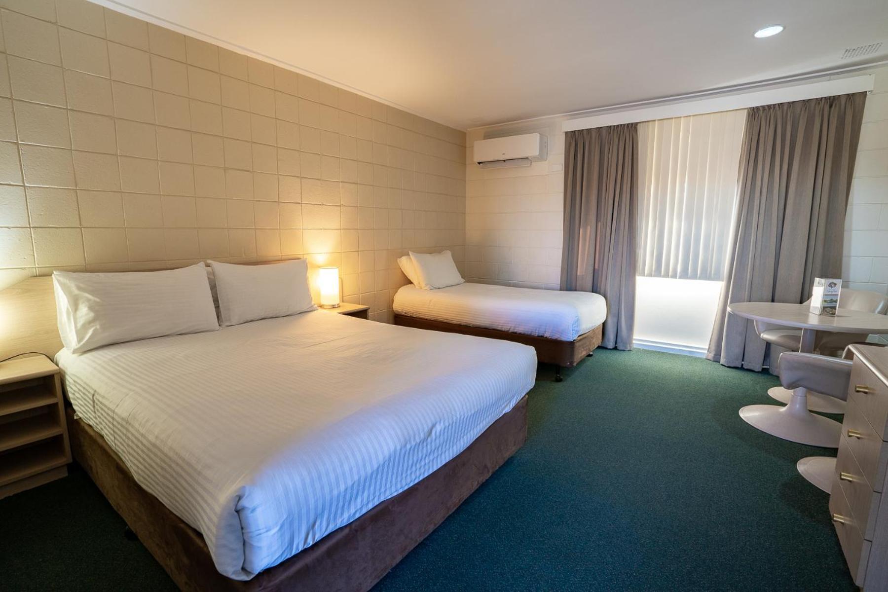 Hospitality Geraldton Surestay Collection By Best Western Exterior photo